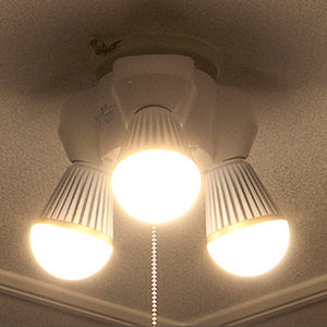 直付け3灯用灯具