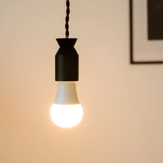 LED電球 810lm E26
