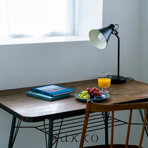 aina デスクライト kolmio コルミオ